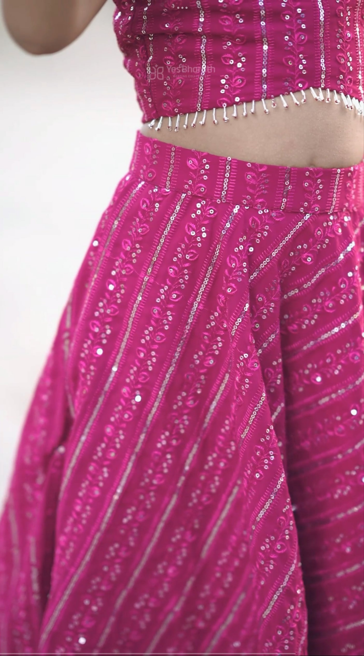 Kids Wear Crop Top And Skirt YB142